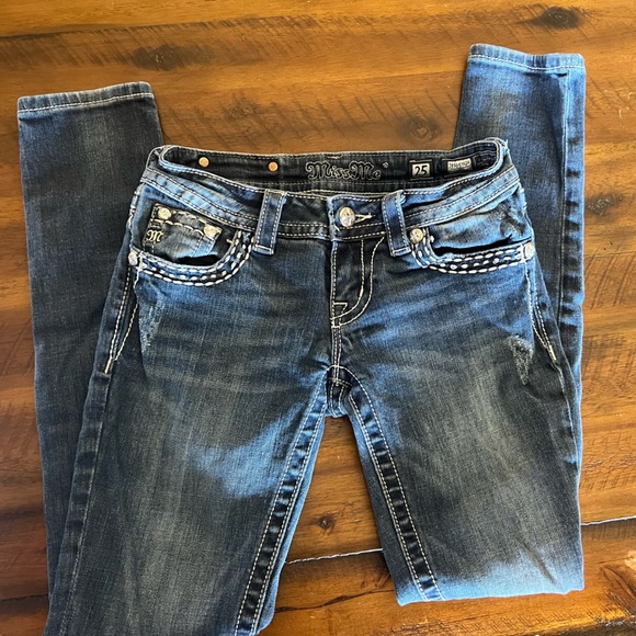 Miss Me Denim - Picture 4 of 5